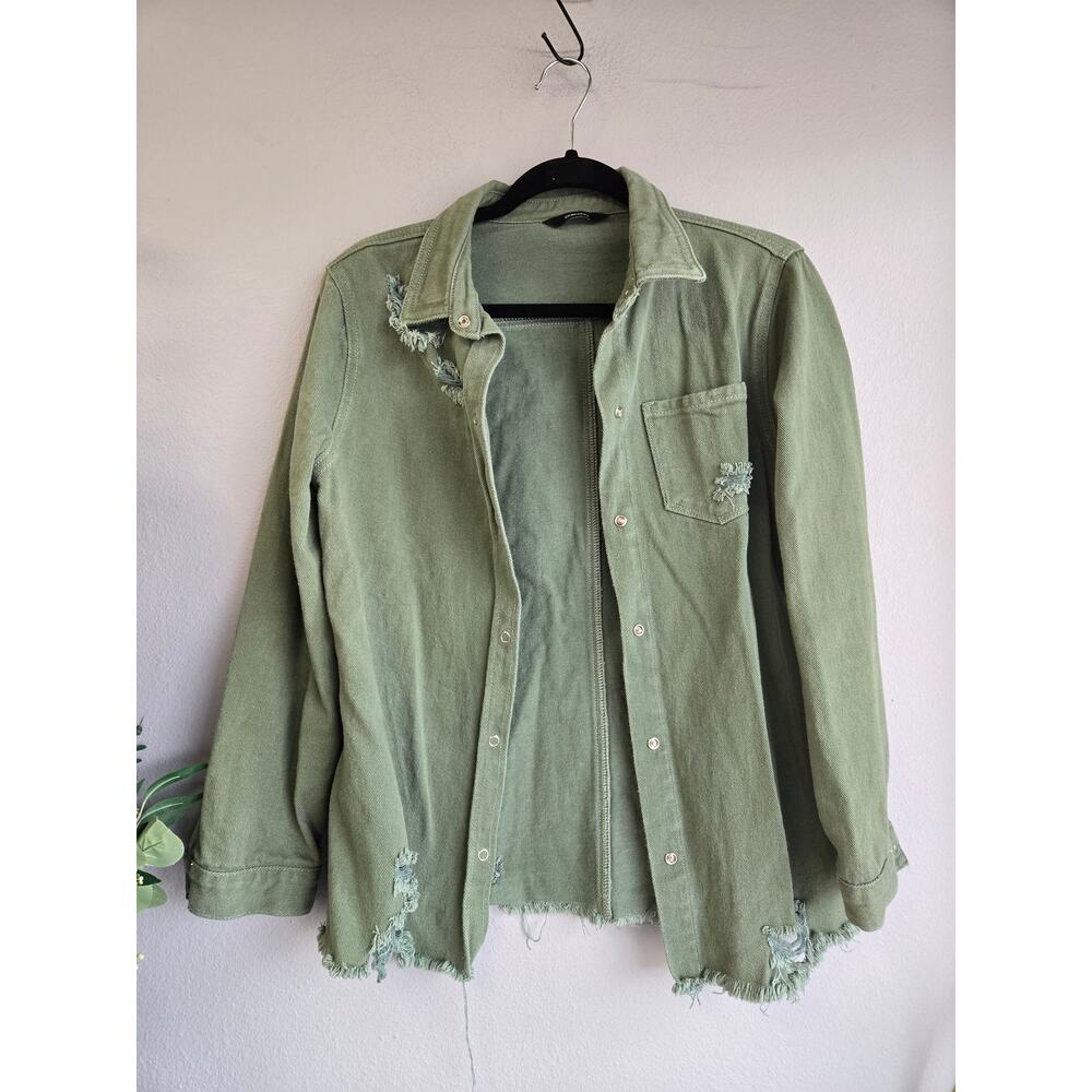 Dokotoo Distressed Olive Green Denim‎ Shacket Raw Hem Button Down Jacket Small